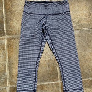 Lululemon Black And White Check Capris 4